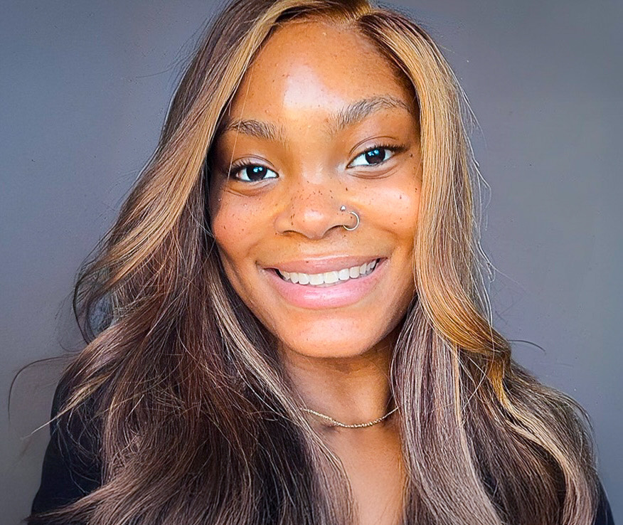 Headshot of Stevee Cotton<br />
Graphic Design