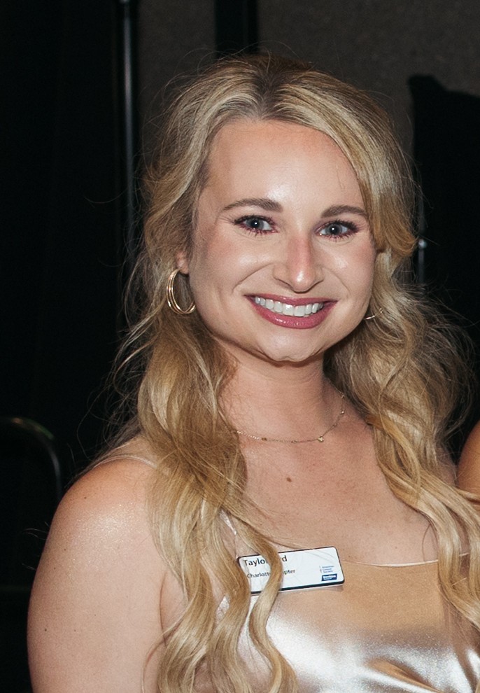 Headshot of Taylor Bird